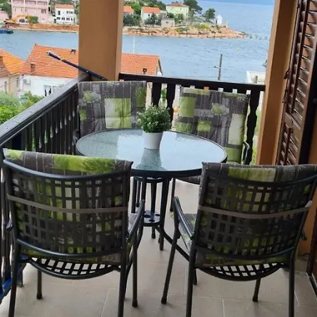 Dari Apartment