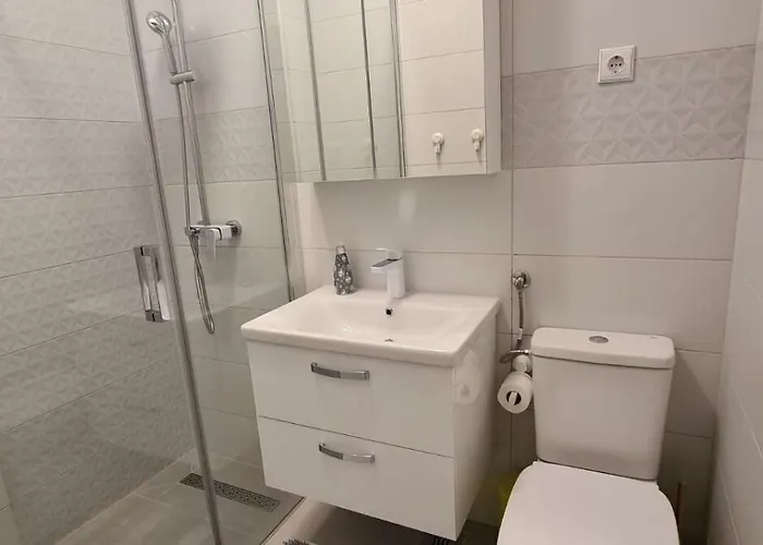 Dari Apartment Sali