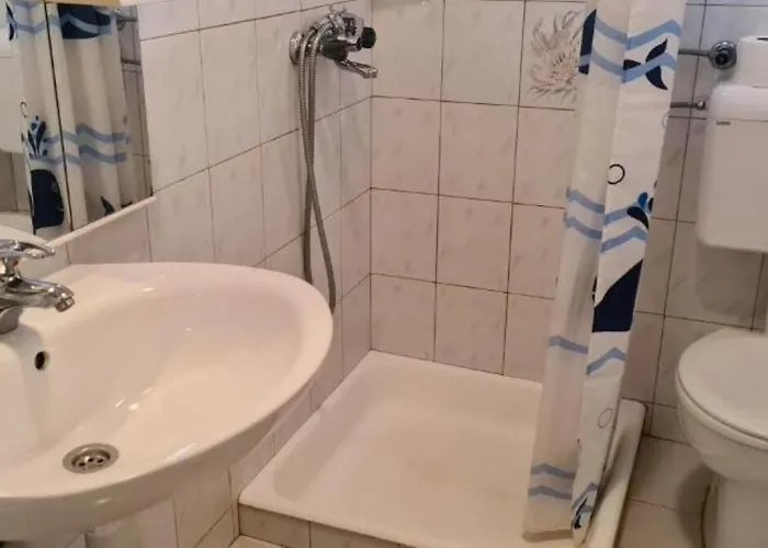 Apartment Dari Sali