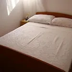 Dari *