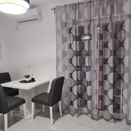 Apartament Dari Sali